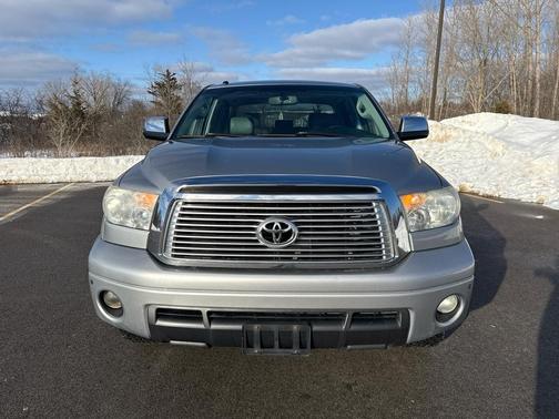 2010 Toyota Tundra Limited