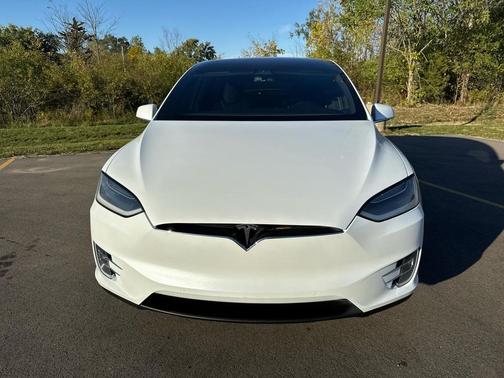 2018 Tesla Model X 75D