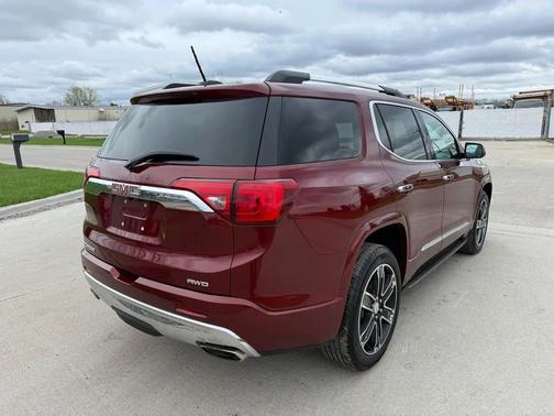 RED 2017 GMC Acadia Denali