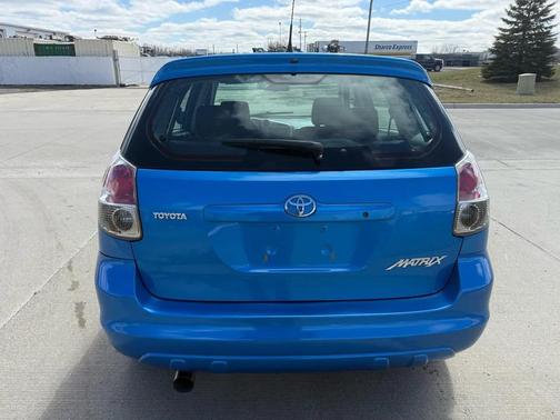 2008 Toyota Matrix Base