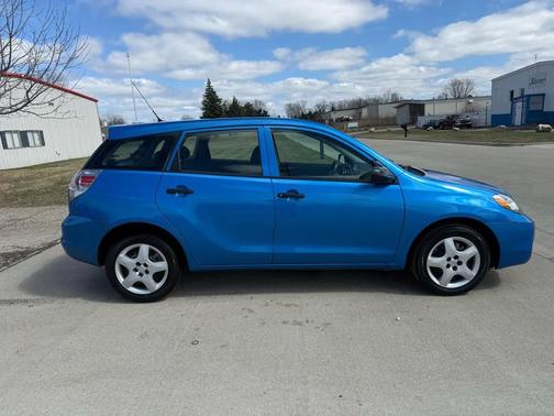 2008 Toyota Matrix Base