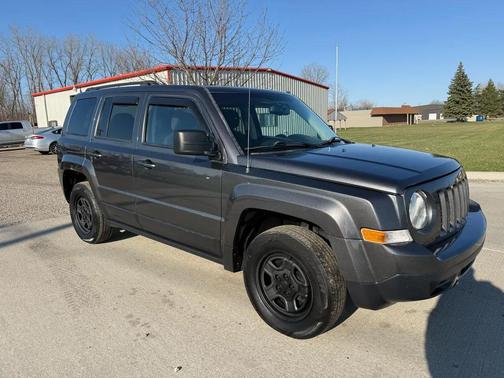 2017 Jeep Patriot Sport