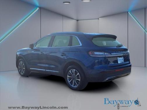 2021 Lincoln Nautilus RESERVE