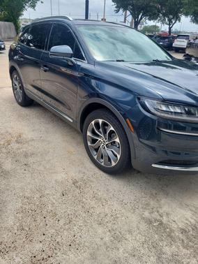 Flight Blue Metallic Clearcoat 2022 Lincoln Nautilus Reserve