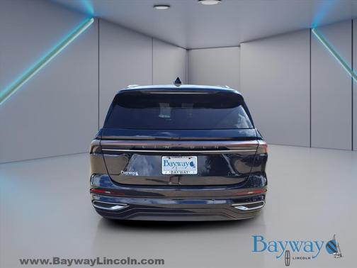 2024 Lincoln Nautilus Reserve