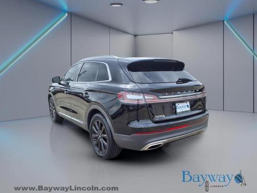 INFINITE BLACK MET CC 2023 Lincoln Nautilus RESERVE