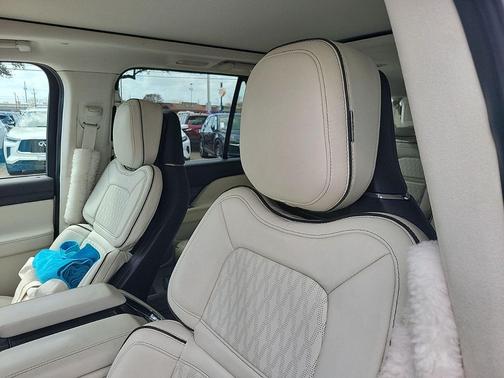 2020 Lincoln Navigator Black Label