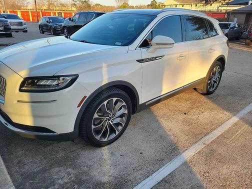 2022 Lincoln Nautilus Reserve