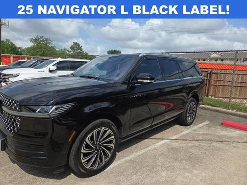INFINITE BLACK MET CC 2025 Lincoln Navigator L L BLACK LABEL
