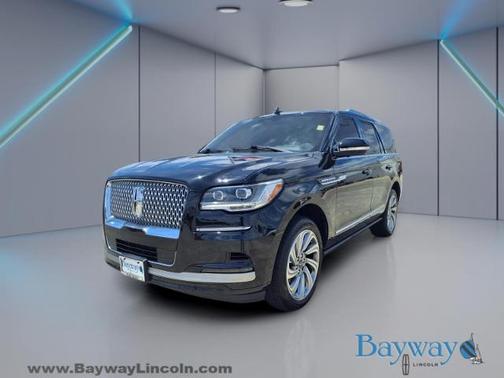 INFINITE BLACK 2023 Lincoln Navigator RESERVE