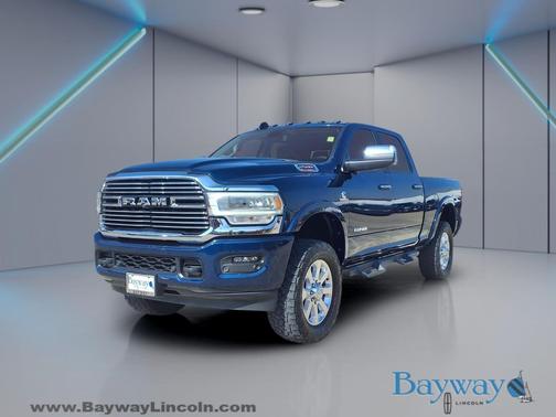 2022 RAM 2500 Laramie Crew Cab 4x4 6'4' Box