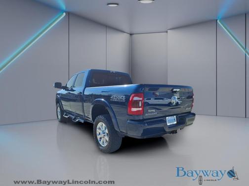 2022 RAM 2500 Laramie Crew Cab 4x4 6'4' Box