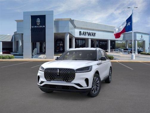 Pristine White Metallic Tri-Coat 2026 Lincoln Aviator Premiere