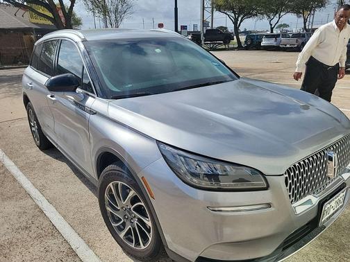 2022 Lincoln Corsair Standard