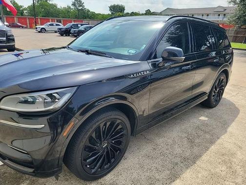 INFINITE BLACK MET CC 2024 Lincoln Aviator RESERVE