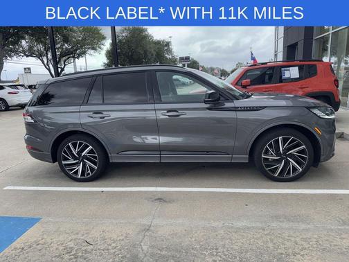 Asher Gray Metallic Clearcoat 2025 Lincoln Aviator Black Label AWD