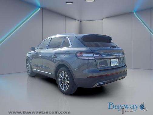 2022 Lincoln Nautilus Standard