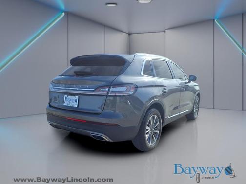 2022 Lincoln Nautilus Standard