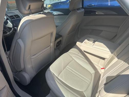 2019 Lincoln MKZ Standard