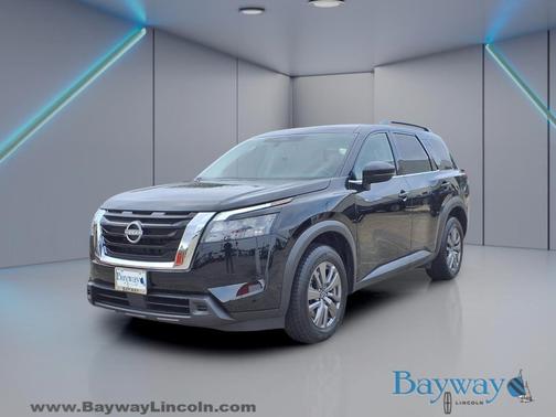 Super Black 2025 Nissan Pathfinder SV FWD