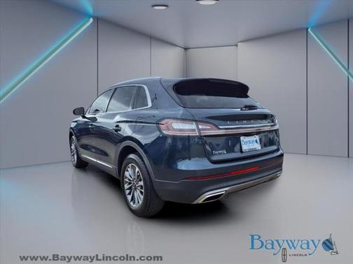2022 Lincoln Nautilus STANDARD