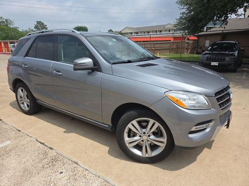 Steel Gray Metallic 2015 Mercedes-Benz M-Class ML 350