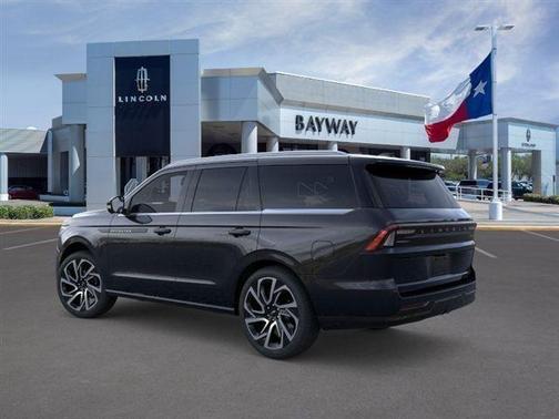 Infinite Black Metallic Clearcoat 2026 Lincoln Navigator Black Label
