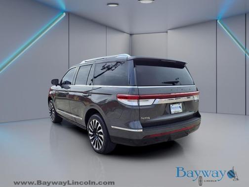 2024 Lincoln Navigator Black Label