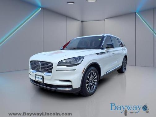 PRISTINE WHITE MET 3C 2023 Lincoln Aviator RESERVE