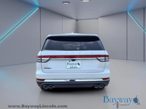PRISTINE WHITE MET 3C 2023 Lincoln Aviator RESERVE