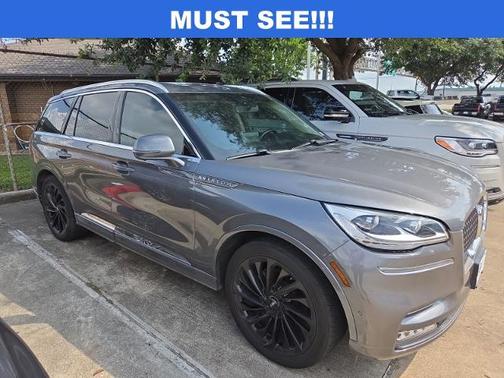 ASHER GRAY MET CC 2022 Lincoln Aviator RESERVE