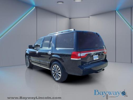 2015 Lincoln Navigator Base