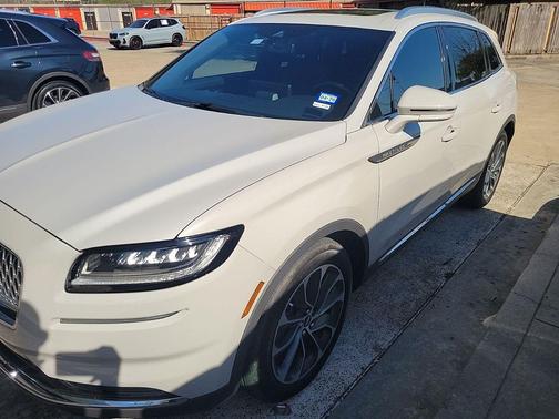 2023 Lincoln Nautilus Reserve