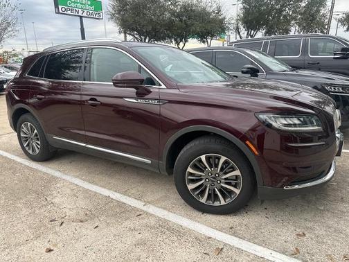 2023 Lincoln Nautilus STANDARD