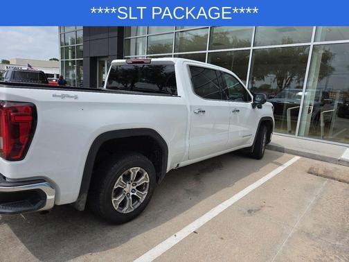 Summit White 2025 GMC Sierra 1500 SLT