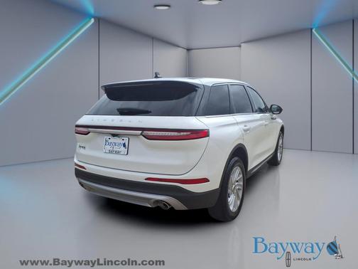 Pristine White Metallic Tri-Coat 2023 Lincoln Corsair Standard