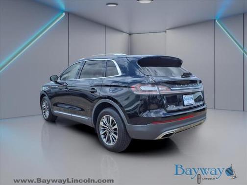2021 Lincoln Nautilus STANDARD