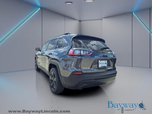 Granite Crystal Metallic Clearcoat 2020 Jeep Cherokee Altitude