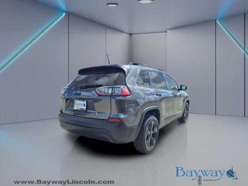 Granite Crystal Metallic Clearcoat 2020 Jeep Cherokee Altitude