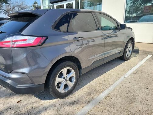 2021 Ford Edge SE