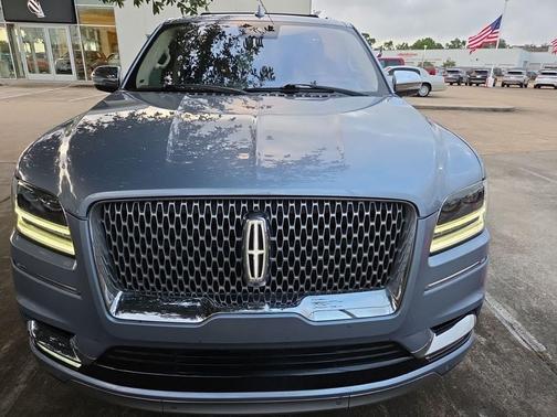 Crystal Blue Metallic 2019 Lincoln Navigator L Black Label