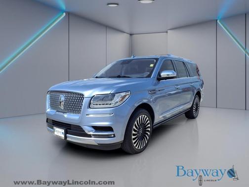 Crystal Blue Metallic 2019 Lincoln Navigator L Black Label
