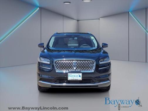 2022 Lincoln Nautilus STANDARD