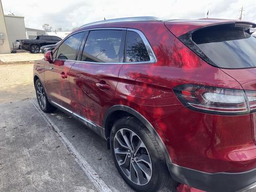 2021 Lincoln Nautilus Reserve