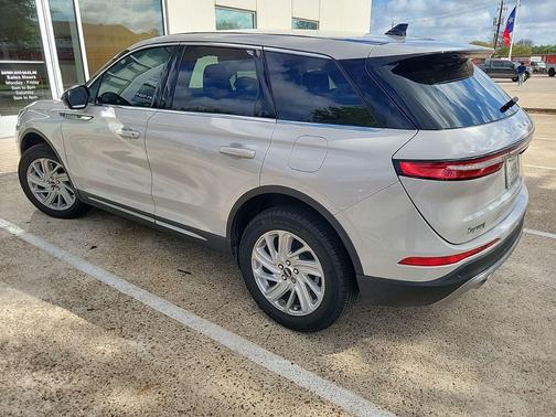 2024 Lincoln Corsair Premiere