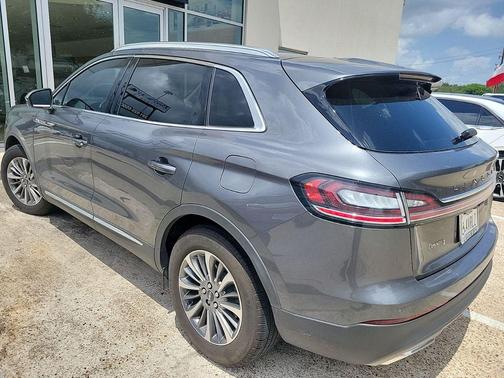 Asher Gray Metallic Clearcoat 2023 Lincoln Nautilus Standard