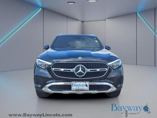 2023 Mercedes-Benz GLC 300 4MATIC