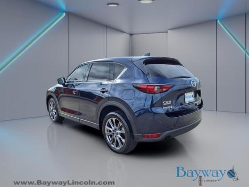 2021 Mazda CX-5 Signature