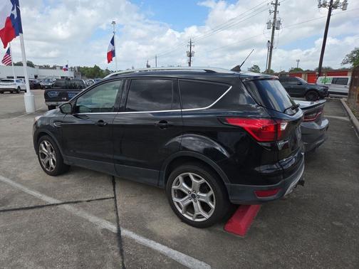 2019 Ford Escape Titanium