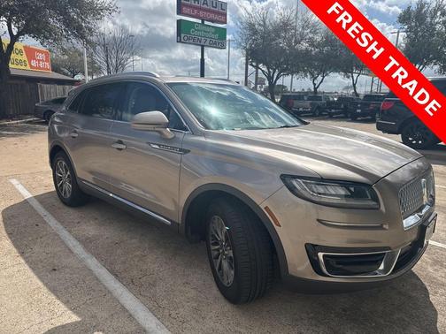 2020 Lincoln Nautilus Standard